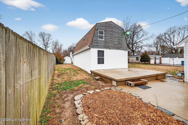 Listing Image 27