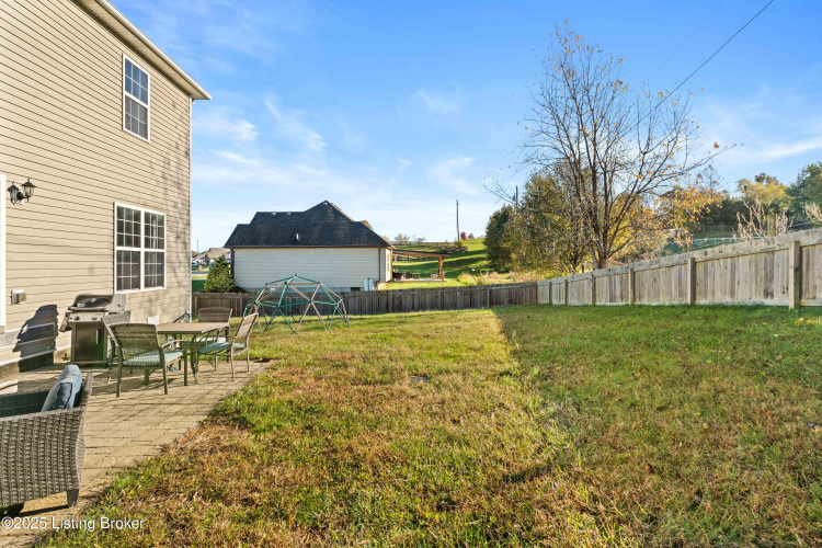 Listing Image 28