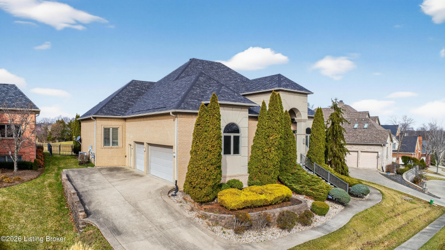 Listing Image 44