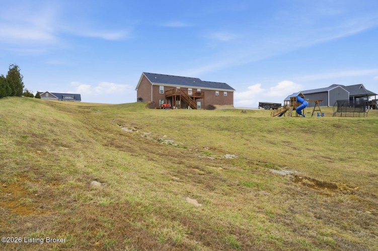 Listing Image 79