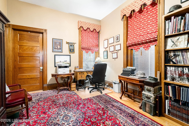 Listing Image 20