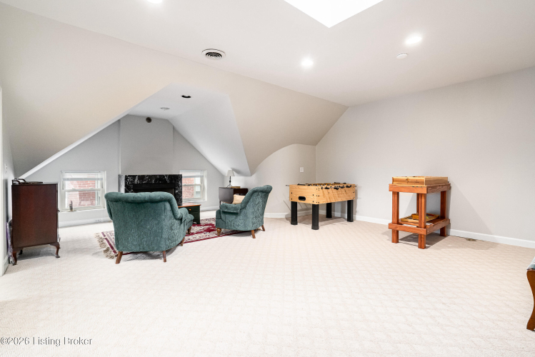 Listing Image 58