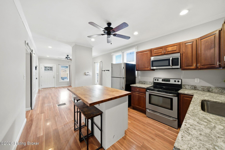 Listing Image 18
