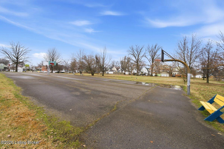 Listing Image 74