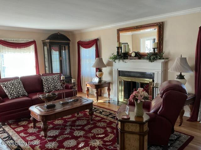 Listing Image 7
