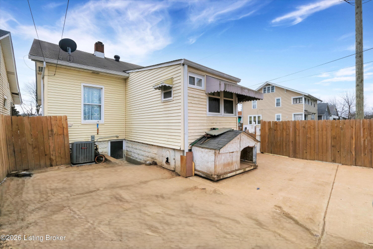Listing Image 20
