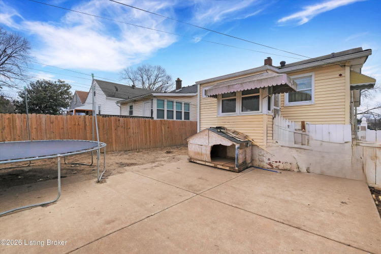 Listing Image 21