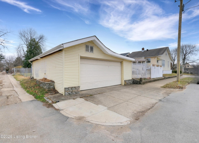 Listing Image 23