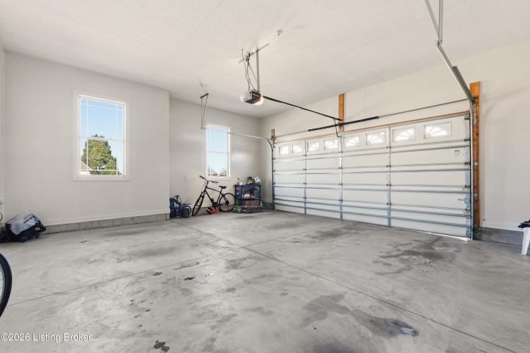 Listing Image 52