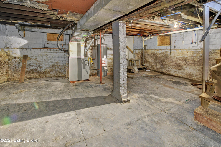 Listing Image 24