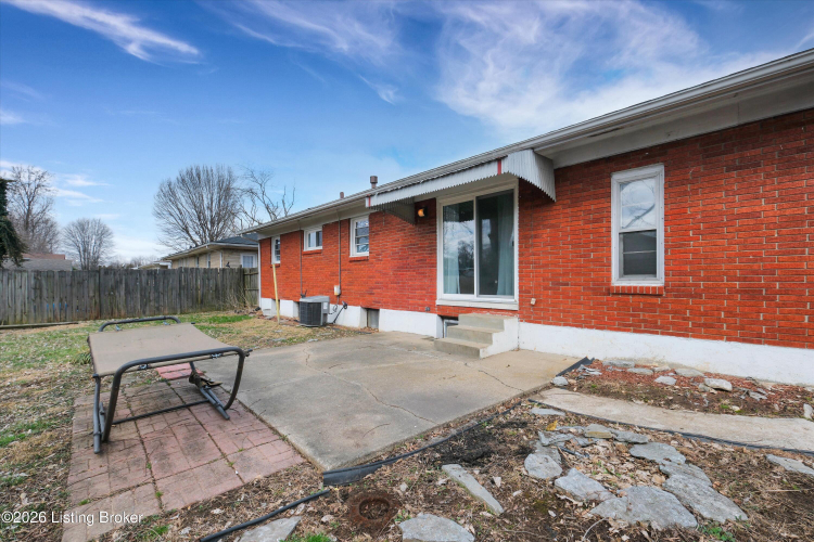Listing Image 27