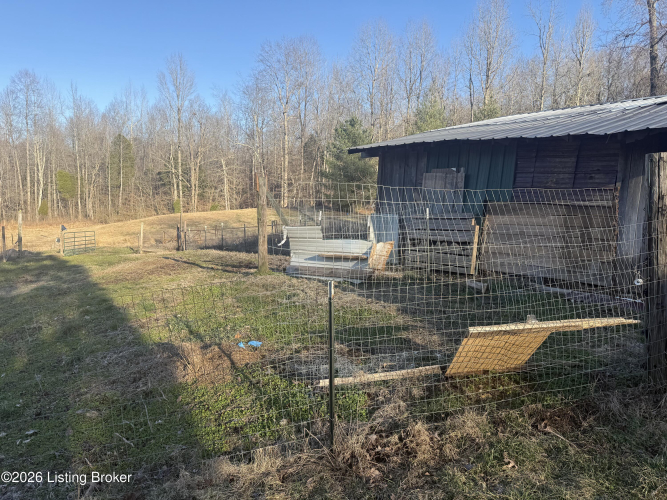 Listing Image 11