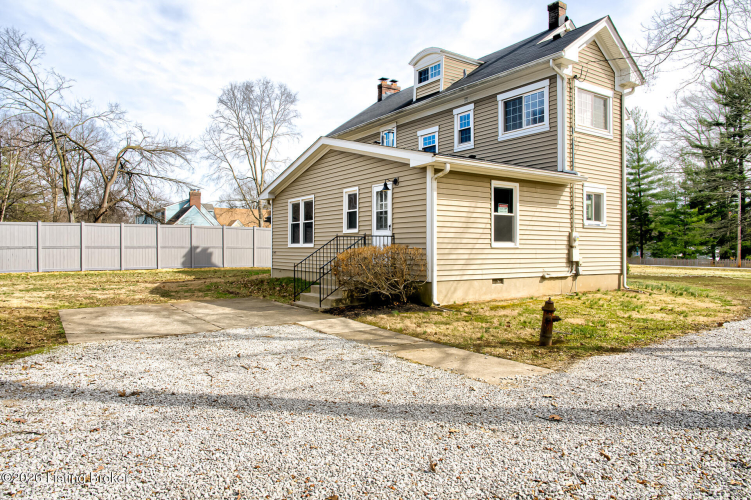 Listing Image 41