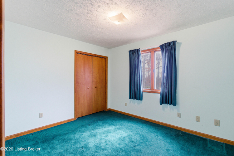 Listing Image 24