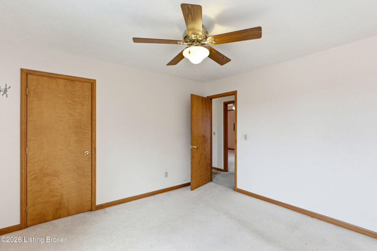Listing Image 41