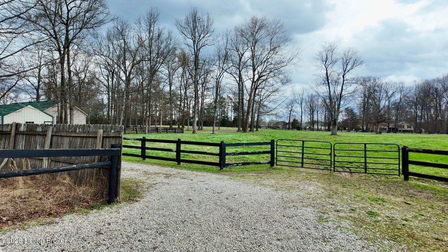 Listing Image 68