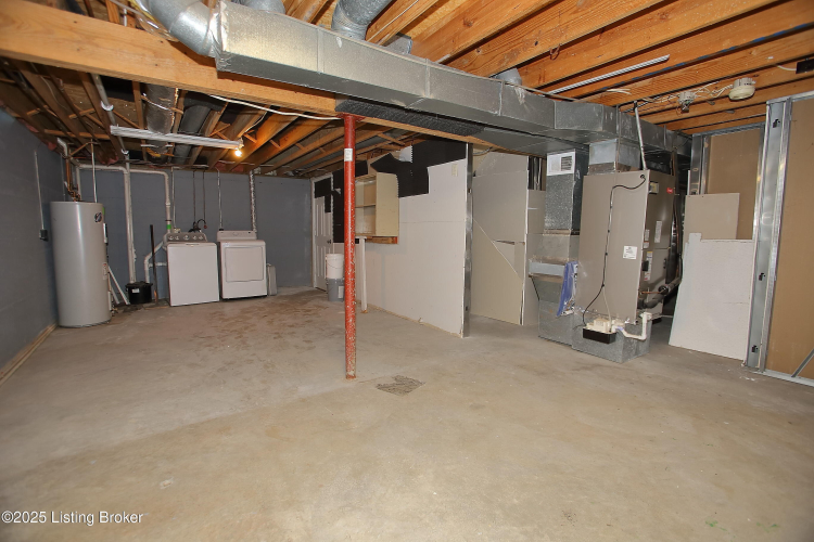 Listing Image 37