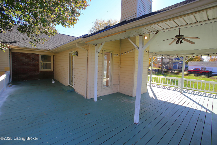 Listing Image 43