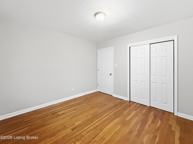 Listing Image 33