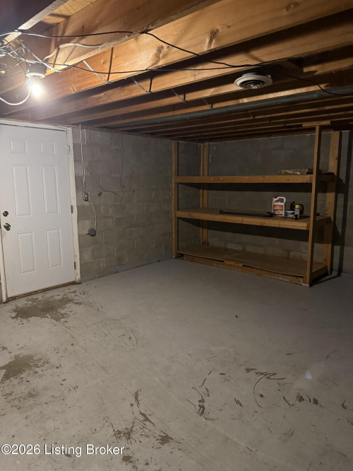 Listing Image 36