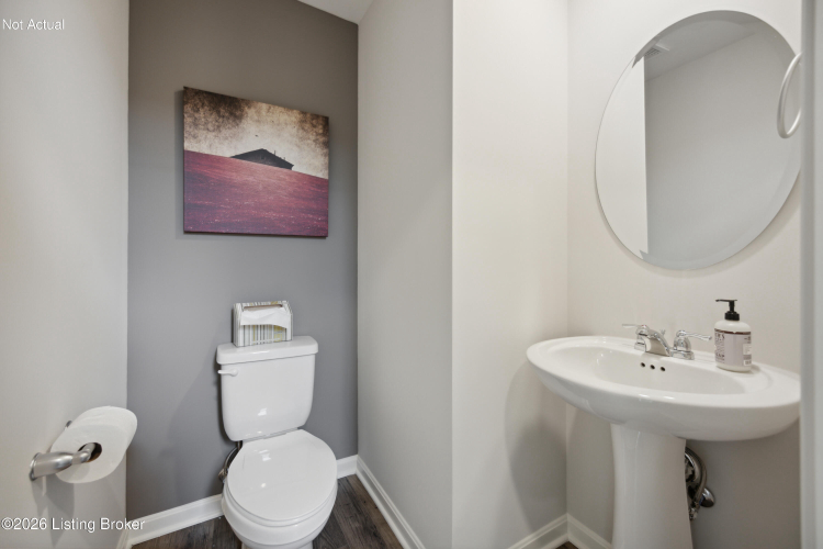 Listing Image 7