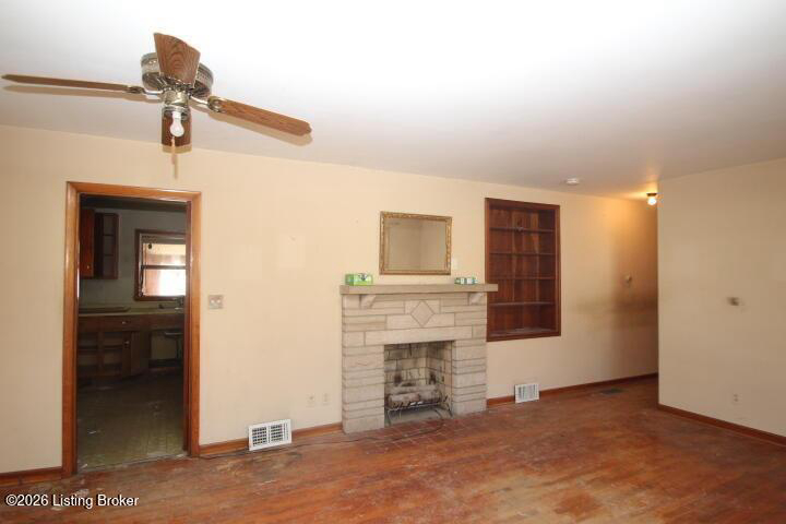 Listing Image 20