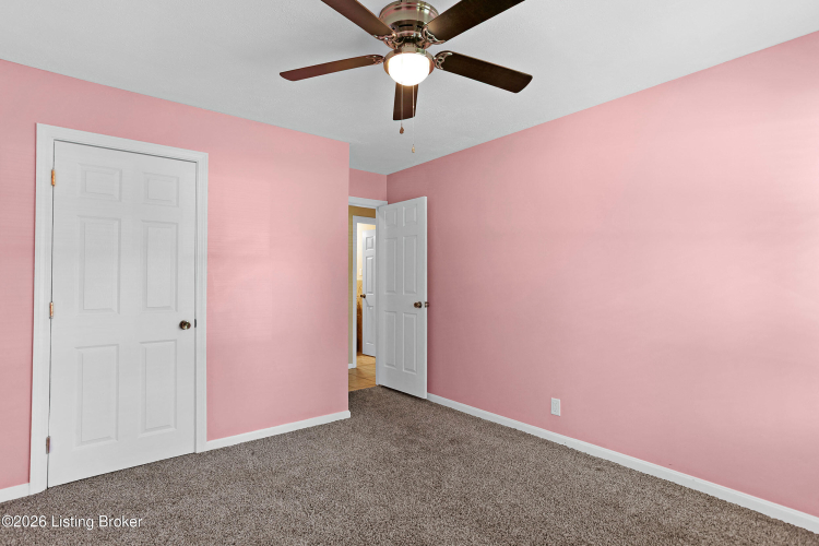 Listing Image 24
