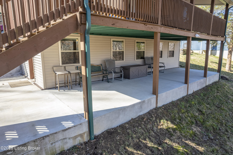 Listing Image 79