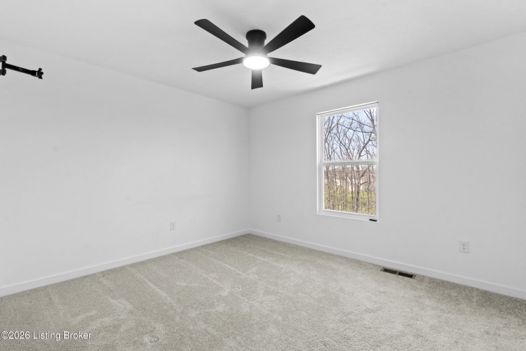 Listing Image 26