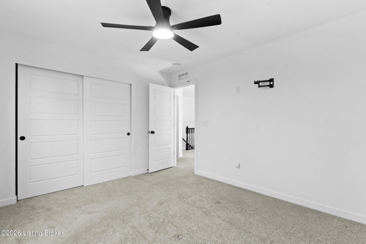 Listing Image 27