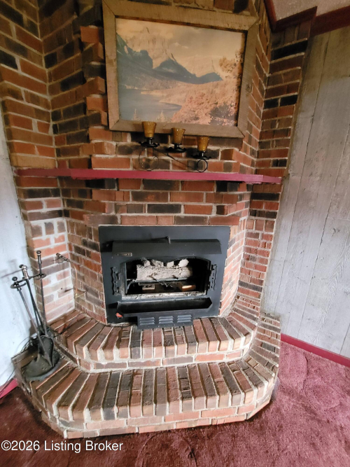 Listing Image 14