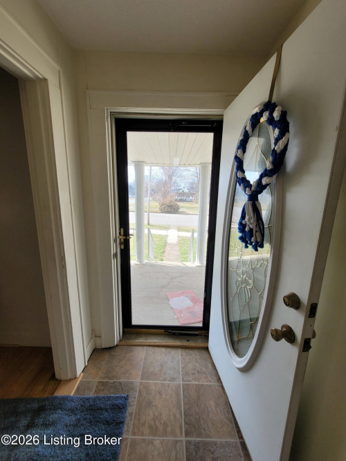 Listing Image 28
