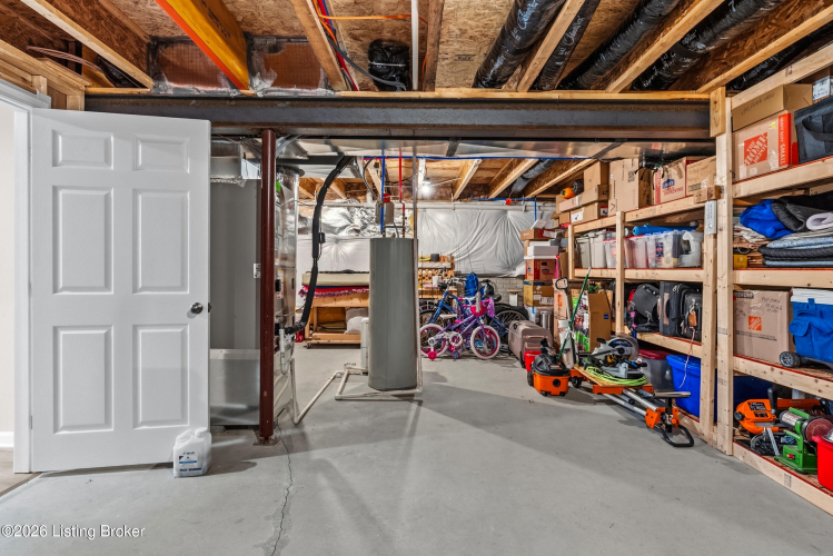 Listing Image 82