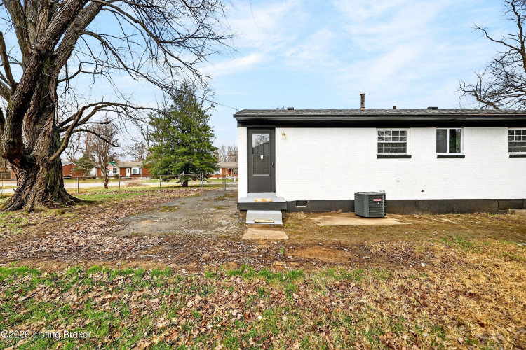 Listing Image 30