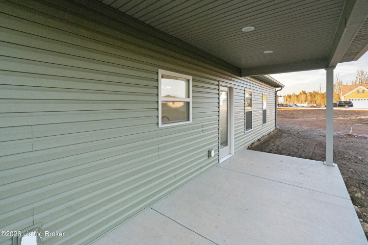 Listing Image 33