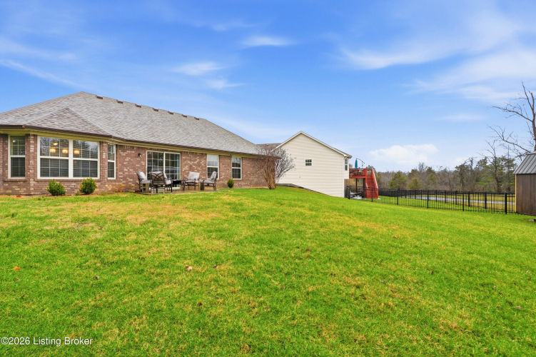 Listing Image 32