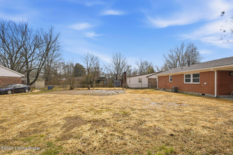Listing Image 24