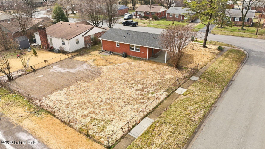 Listing Image 28