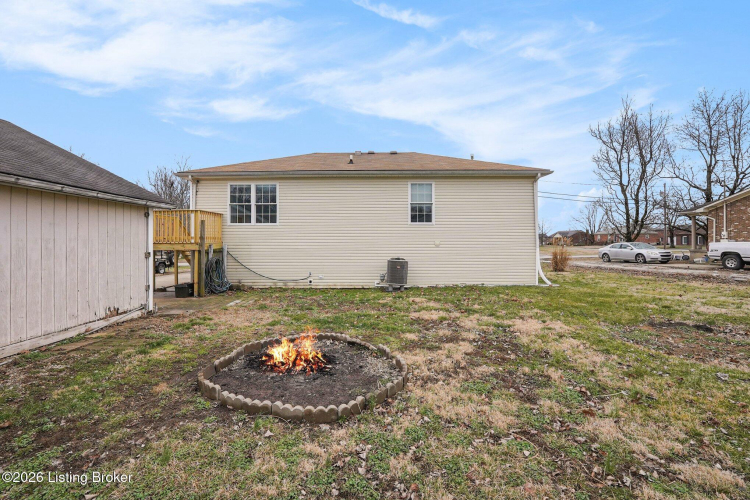 Listing Image 29