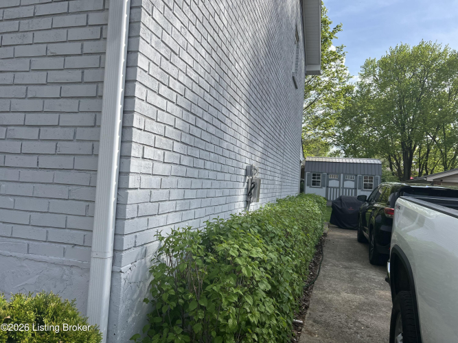 Listing Image 52