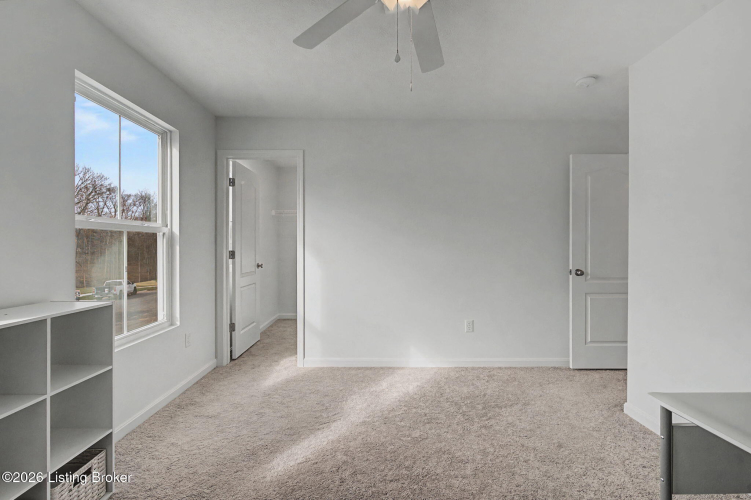 Listing Image 37