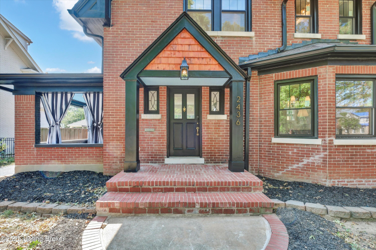 Listing Image 11
