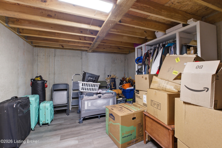 Listing Image 34