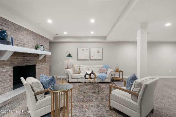 Listing Image 53