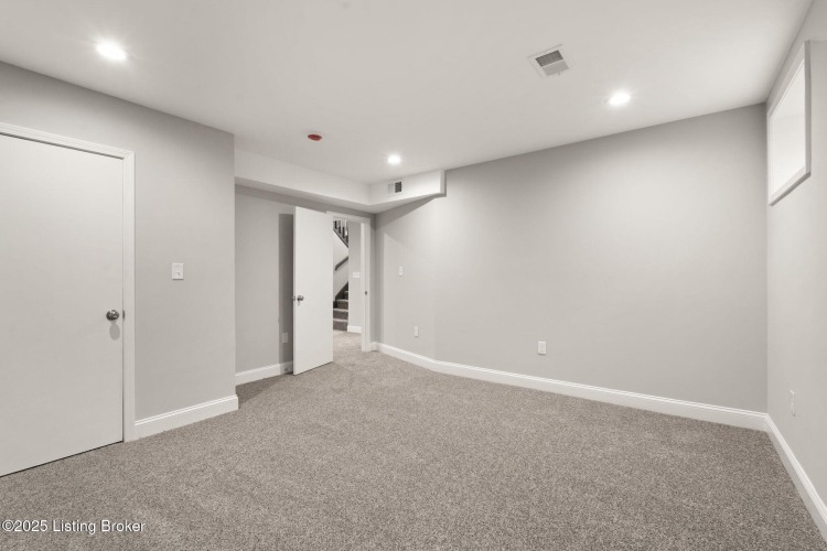 Listing Image 62