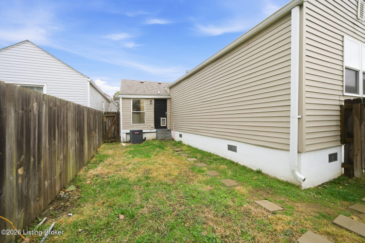Listing Image 46