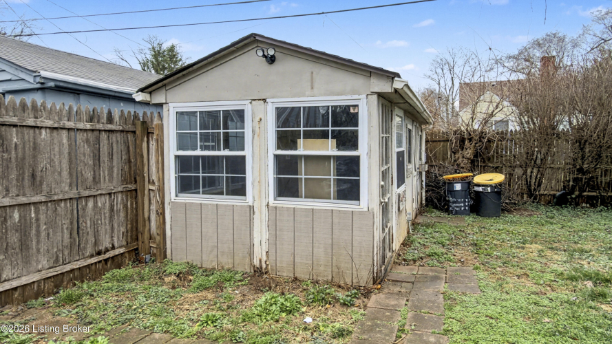 Listing Image 45