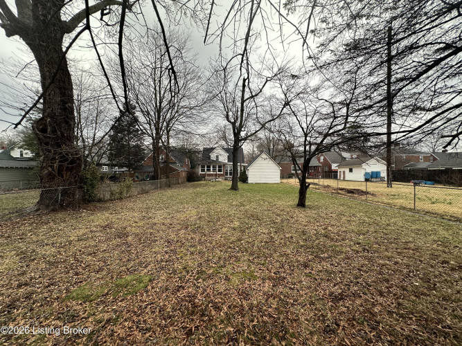 Listing Image 8