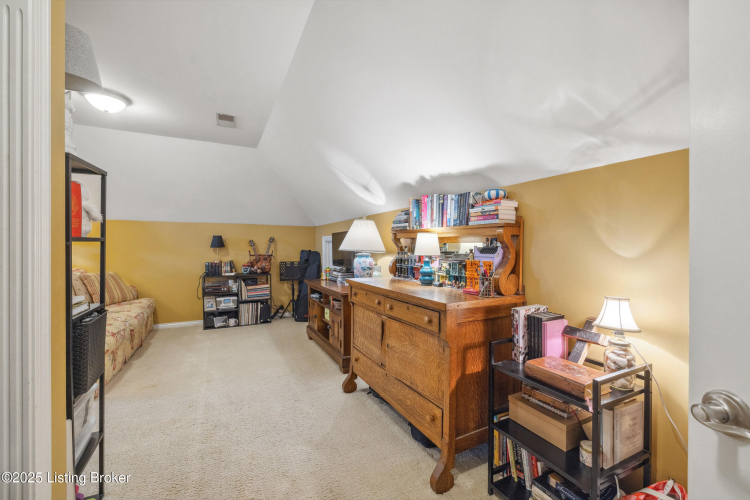 Listing Image 34