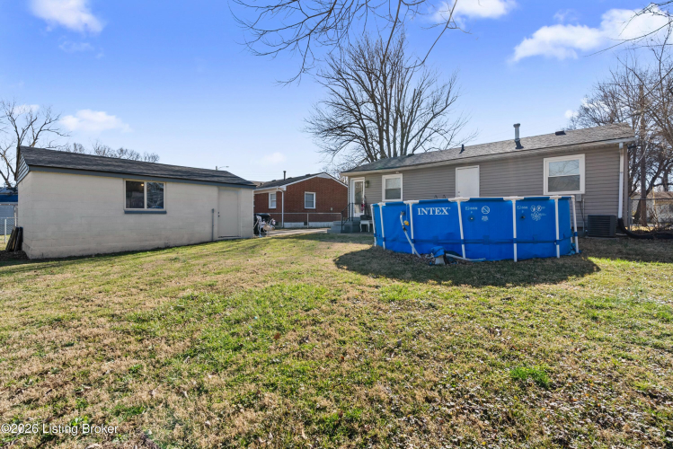 Listing Image 19